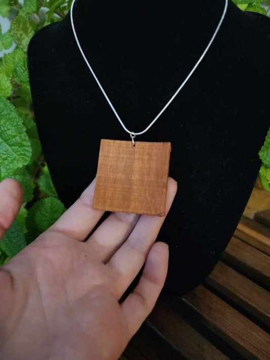 Necklace Bravo